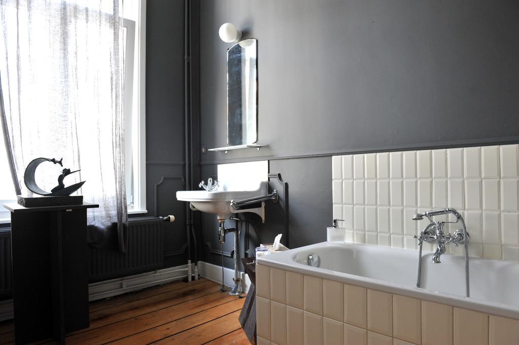 Sgt.Pepper'S Bnb Ixelles Habitación foto