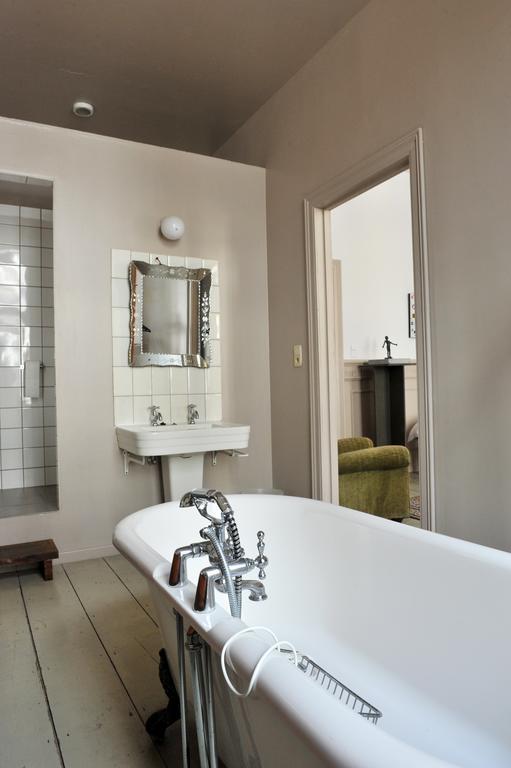 Sgt.Pepper'S Bnb Ixelles Habitación foto